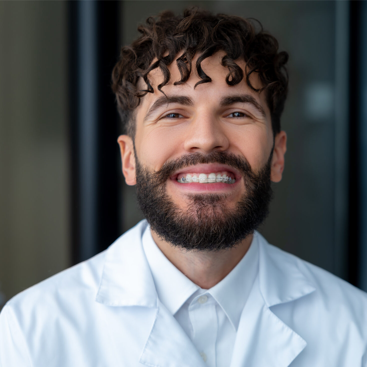 clear-braces-man